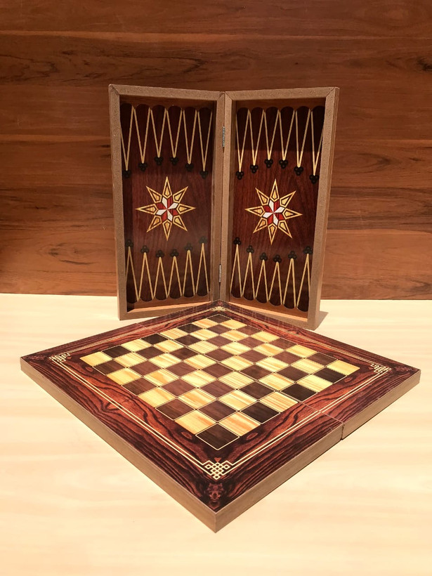 تخته نرد چوبی